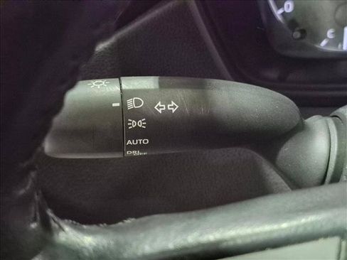 Used 2023 Toyota Corolla SE FWD image 16