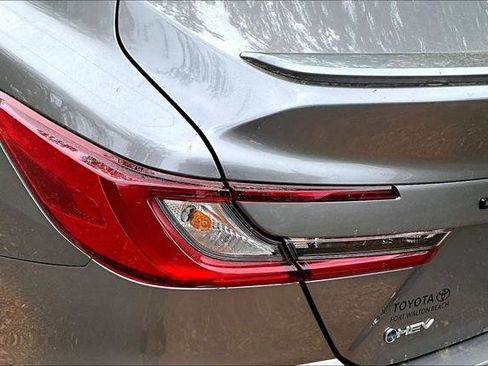 Certified 2025 Toyota Camry SE w/ Convenience Package image 20