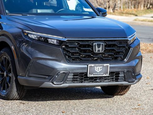 Used 2025 Honda CR-V Sport image 6