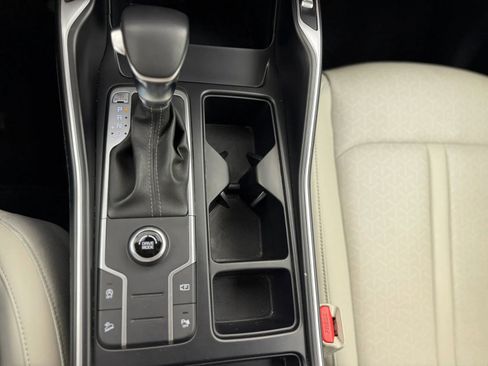 Used 2022 Kia Sorento S w/ Panoramic Sunroof Package FWD image 39