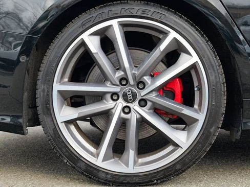 Used 2021 Audi S6 Prestige w/ Prestige Package image 13