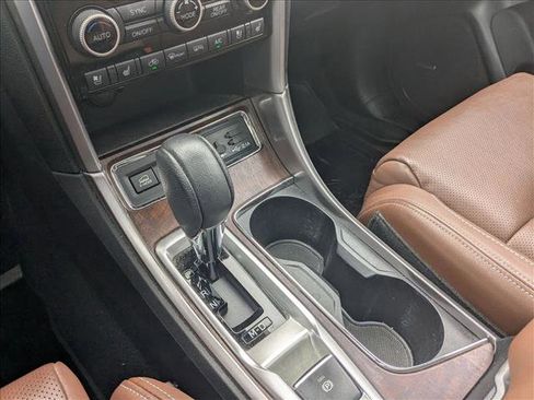 Used 2020 Subaru Ascent Touring w/ Popular Package #3 image 12