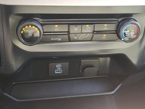 Used 2023 Ford F150 XLT AWD/4WD image 24