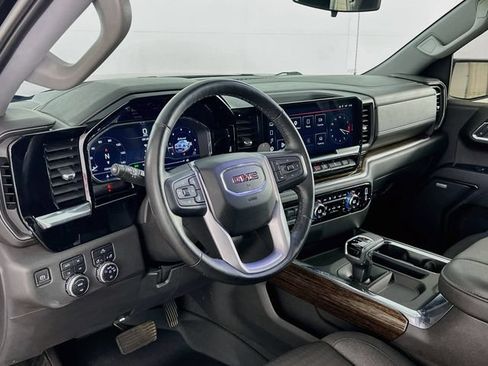 Used 2023 GMC Sierra 1500 Elevation w/ Preferred Package AWD/4WD image 37