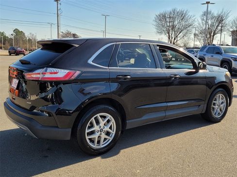 Used 2022 Ford Edge SEL image 3