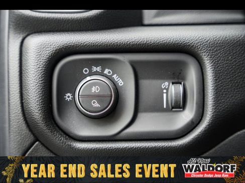 New 2025 RAM 1500 Big Horn image 40