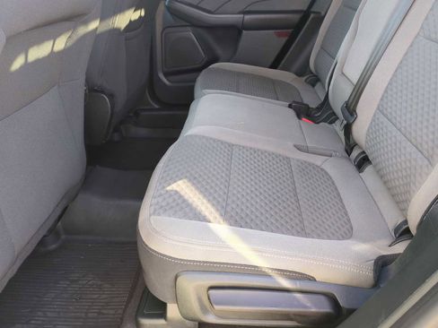 Used 2022 Ford Escape SE w/ SE Sport Appearance Package image 24