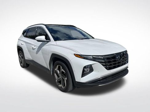 Used 2022 Hyundai Tucson Limited w/ Cargo Package FWD image 2