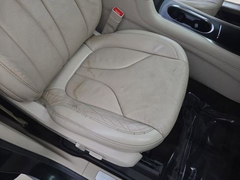 Used 2017 Lincoln MKC Reserve image 32