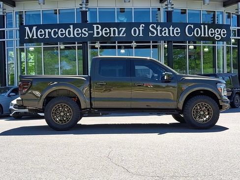 Used 2025 Ford F150 Raptor AWD/4WD image 10