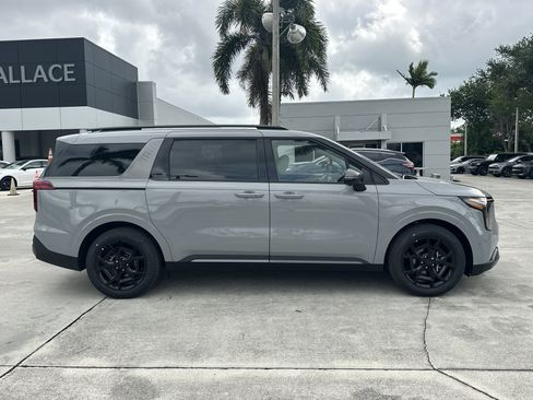 New 2026 Kia Carnival SX Prestige FWD image 5
