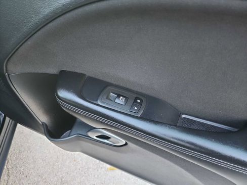 Used 2019 Dodge Challenger SXT image 26