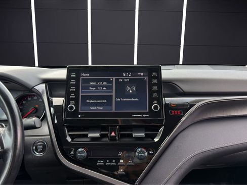 Used 2023 Toyota Camry XSE image 17