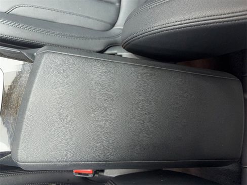 Used 2021 BMW 430i Coupe w/ M Sport Package image 38