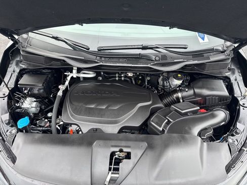 Certified 2026 Honda Odyssey Elite image 16