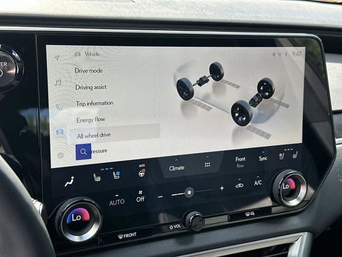 Used 2025 Lexus RX 350h image 30