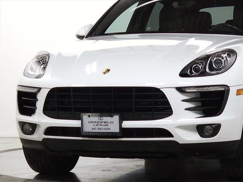 Used 2018 Porsche Macan image 3