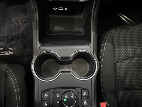 Used 2024 GMC Terrain SLE w/ Driver Convenience Package AWD/4WD image 31