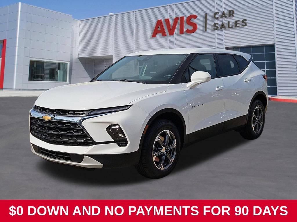 Used 2025 Chevrolet Blazer LT FWD image 1