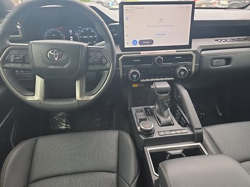 Used 2024 Toyota Tacoma Limited image 15