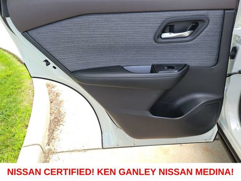 Certified 2023 Nissan Rogue SV AWD/4WD image 41