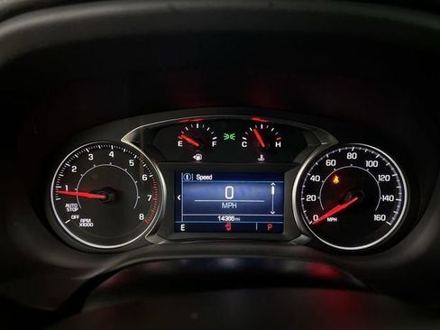 Certified 2023 GMC Acadia SLE w/ Driver Convenience Package FWD image 12