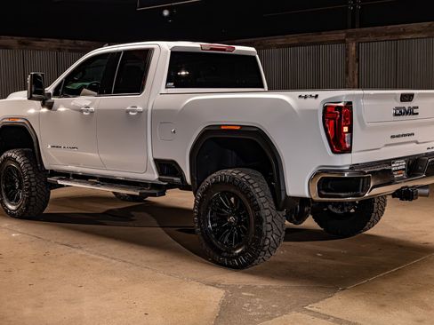 Used 2024 GMC Sierra 2500 SLE w/ SLE Convenience Package image 7