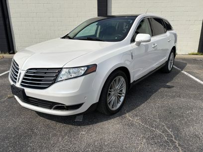 Used 2018 Lincoln MKT AWD w/ Technology Package