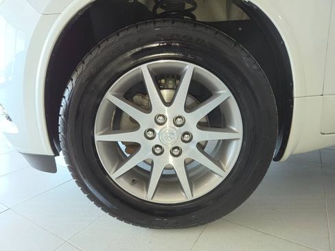 Used 2017 Buick Enclave Convenience FWD image 12