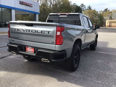 Used 2024 Chevrolet Silverado 1500 LT Trail Boss w/ Convenience Package II image 6