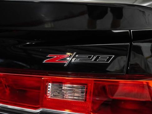 Used 2015 Chevrolet Camaro Z/28 image 13