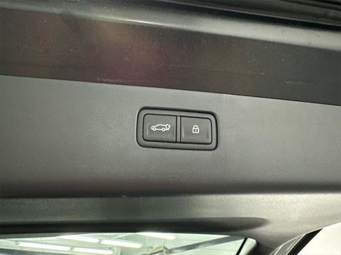 New 2026 Hyundai Ioniq 9 Limited image 21