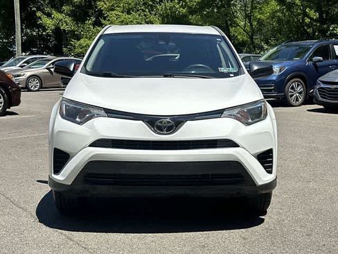 Used 2017 Toyota RAV4 LE w/ All Weather Liner Package AWD/4WD image 24