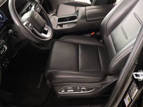 Used 2026 Hyundai Palisade Calligraphy AWD/4WD image 11