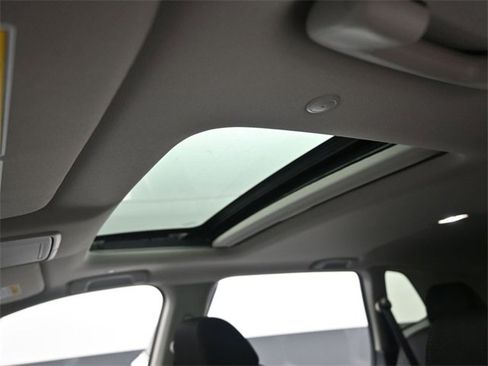 New 2026 Honda CR-V EX image 4