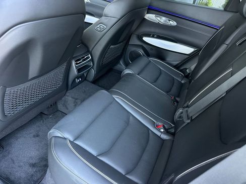 New 2026 Genesis GV70 2.5T Advanced AWD/4WD image 12