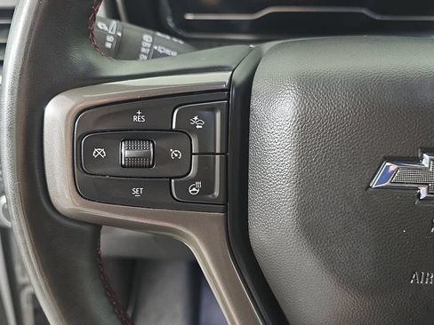 Used 2023 Chevrolet Suburban RST w/ Luxury Package AWD/4WD image 13