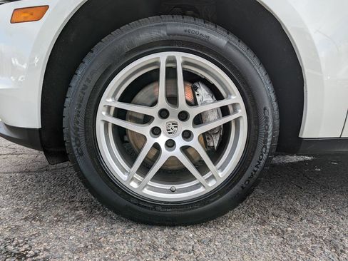 Used 2020 Porsche Macan AWD/4WD image 50