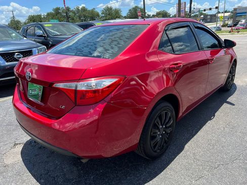 Used 2014 Toyota Corolla LE FWD image 5