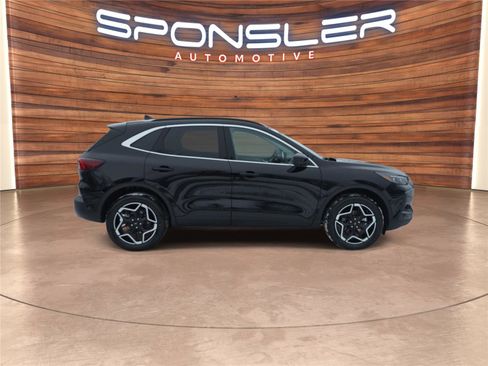 New 2026 Ford Escape Platinum w/ Premium Technology Package image 7