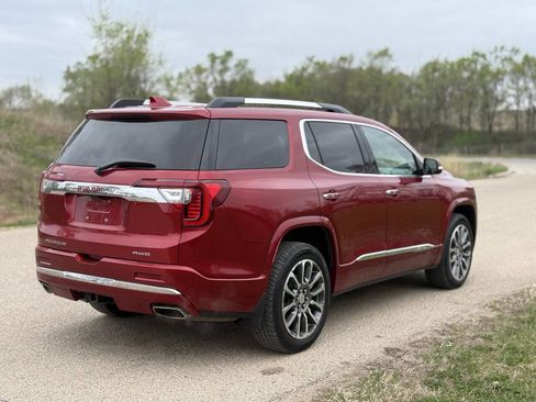 Used 2021 GMC Acadia Denali w/ Denali Ultimate Package AWD/4WD image 5
