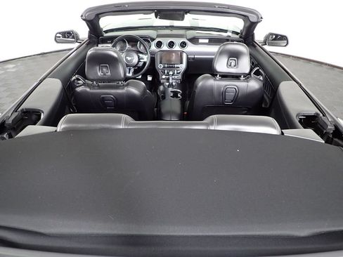 Used 2021 Ford Mustang GT Premium RWD image 16
