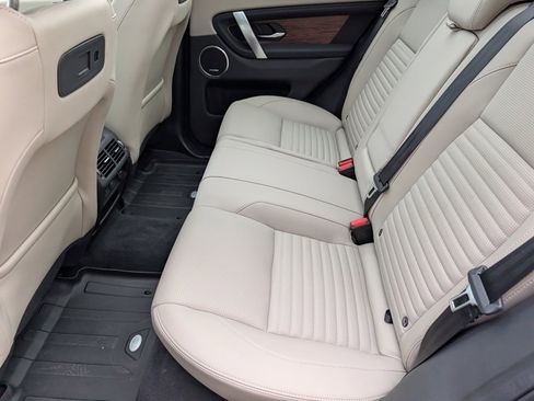 Certified 2025 Land Rover Discovery Sport S image 30