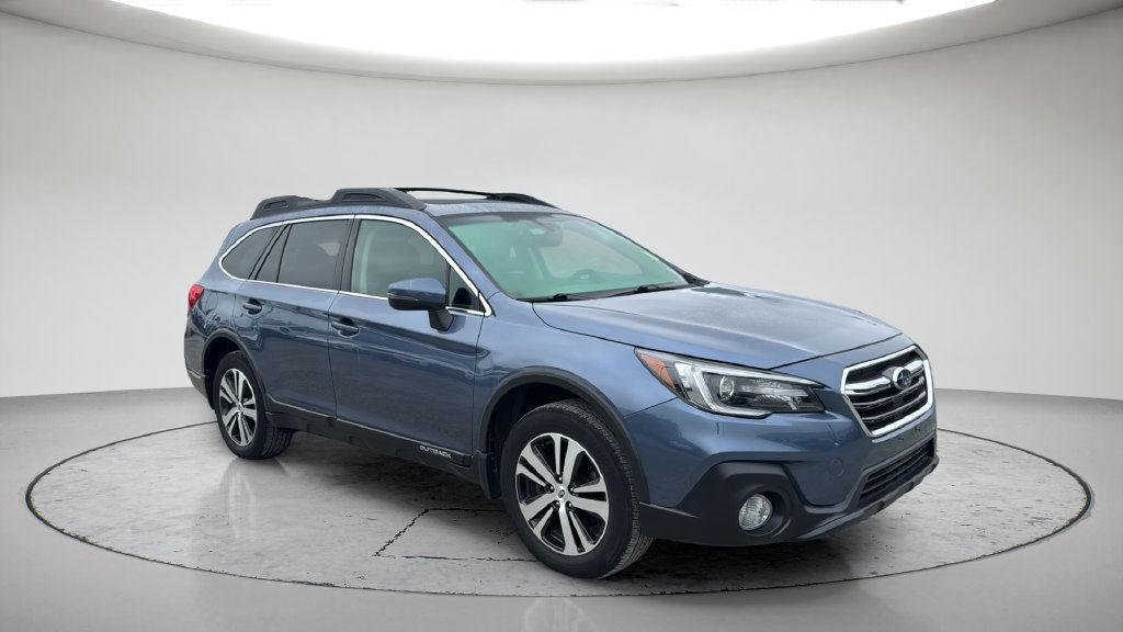 Used 2018 Subaru Outback 2.5i Limited AWD/4WD image 2