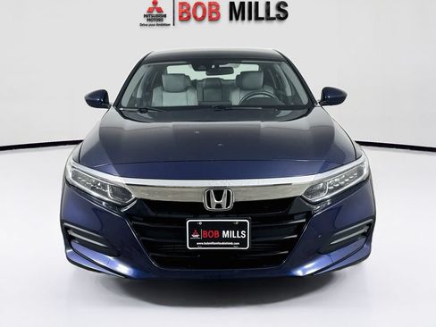 Used 2020 Honda Accord LX image 2