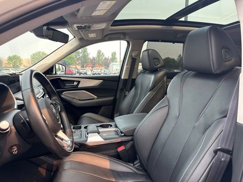 Used 2023 Acura MDX SH-AWD w/ Technology Package image 9