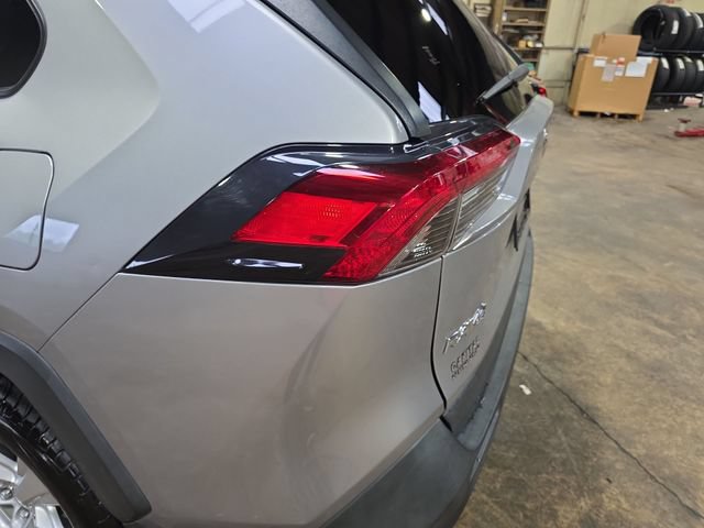 Used 2019 Toyota RAV4 XLE w/ All Weather Liner Package AWD/4WD image 35