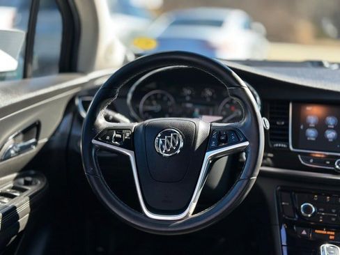 Used 2017 Buick Encore Preferred image 17