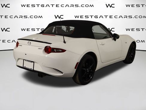 Used 2019 MAZDA MX-5 Miata Club w/ I-ACTIVSENSE Club Package RWD image 48