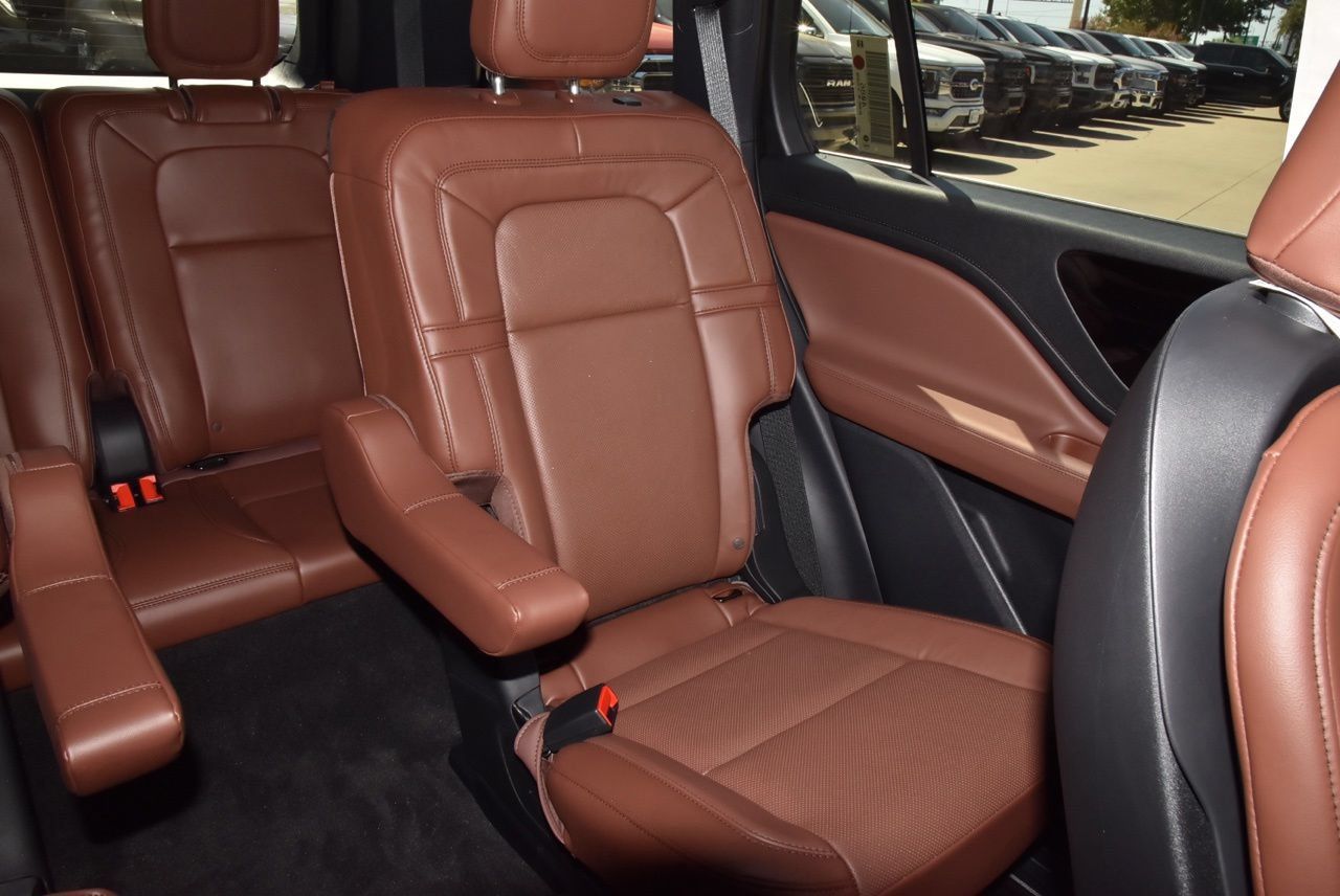 New 2026 Lincoln Aviator Reserve AWD/4WD image 22
